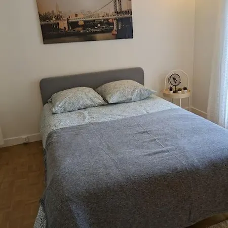 2 Pieces 19 Apartment Paris