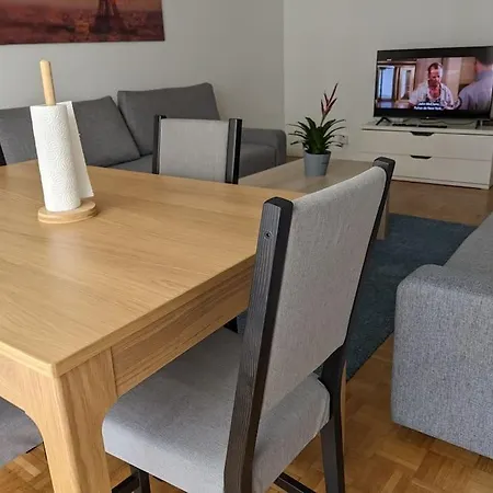 2 Pieces 19 Apartment