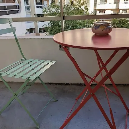 2 Pieces 19 Apartment *